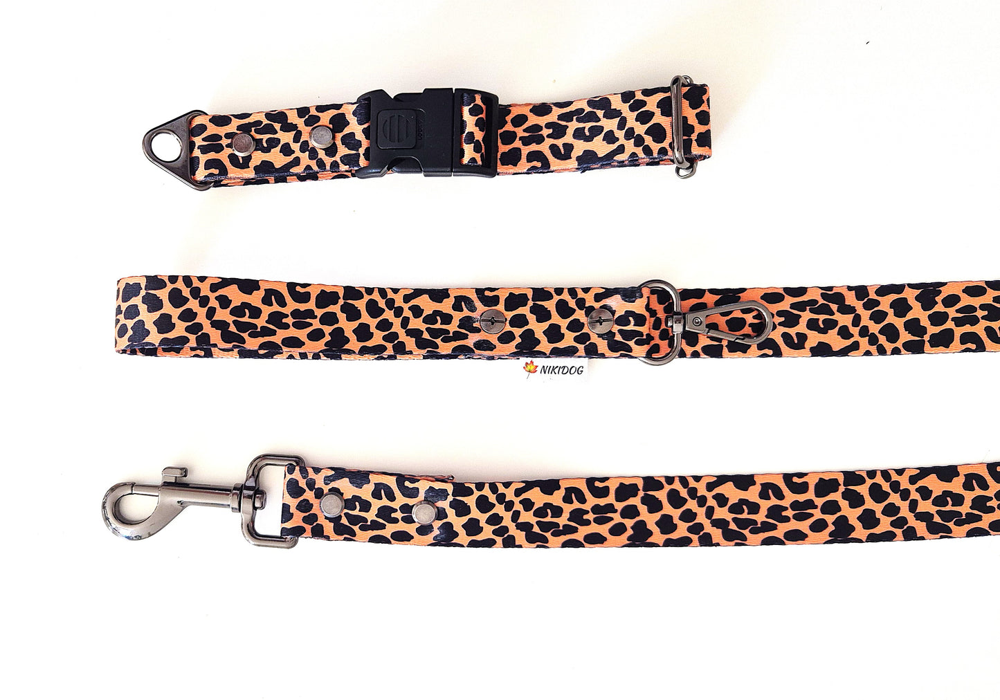 Laisse + collier Panthère